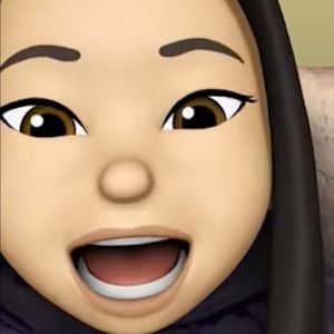 Meet your Posher, Cleopatra